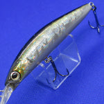 LIP IN BAIT F [Used]