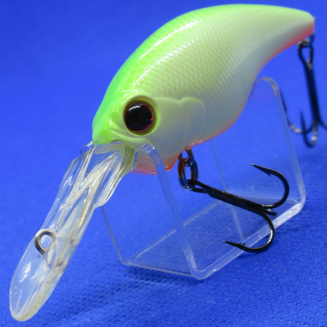 新製品】アキシャル 1/18スケール ロックレーサー CAPRAに4WS