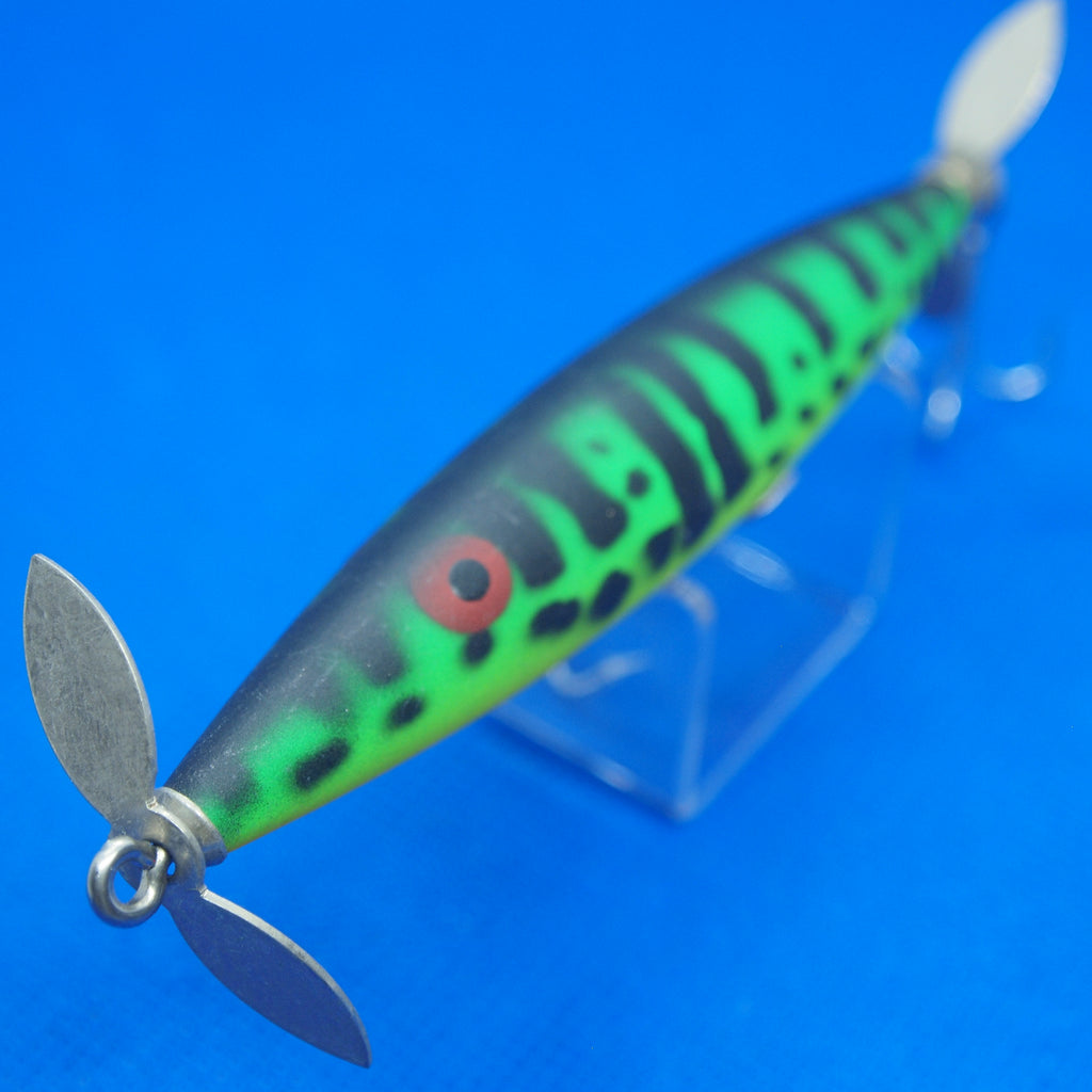 DYING FLUTTER [Used] – JAPAN FISHING TACKLE